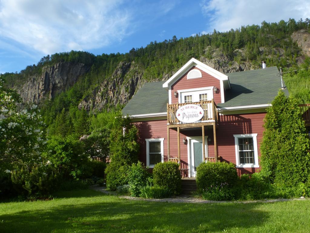 B&B Les Deux Pignons Petit-Saguenay Exterior foto