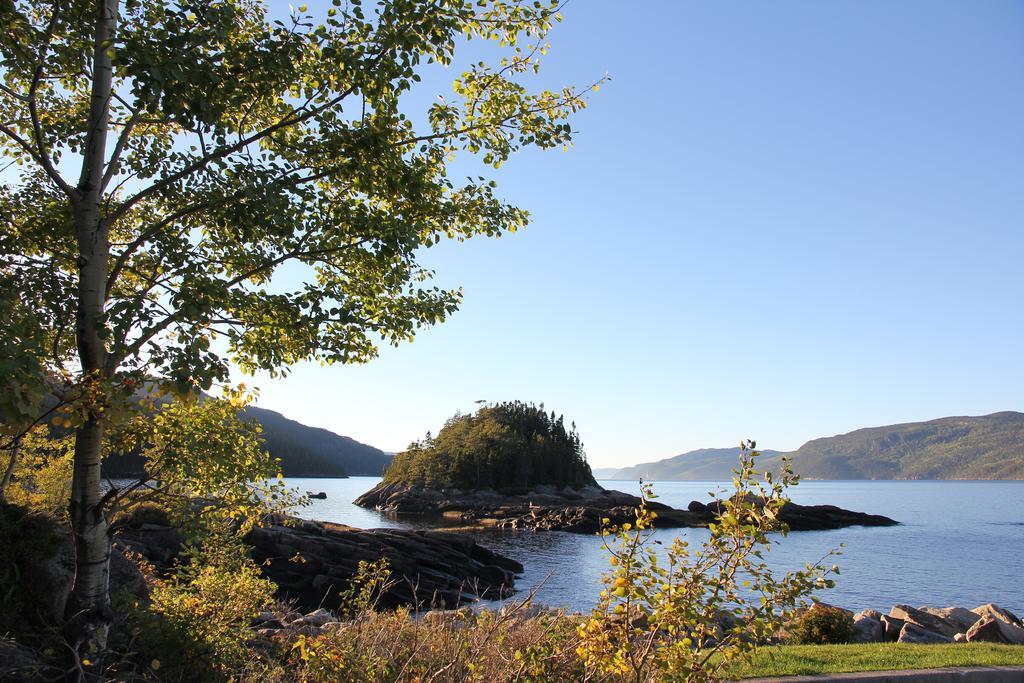 B&B Les Deux Pignons Petit-Saguenay Exterior foto
