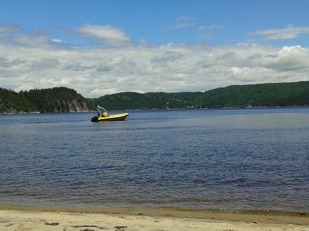 B&B Les Deux Pignons Petit-Saguenay Exterior foto