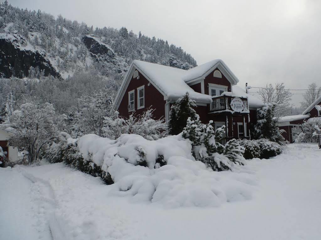 B&B Les Deux Pignons Petit-Saguenay Exterior foto